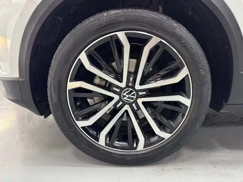 T-ROC 2022 model 280TSI DSG two-wheel drive comfort PLUS купить на сайте DeffCars