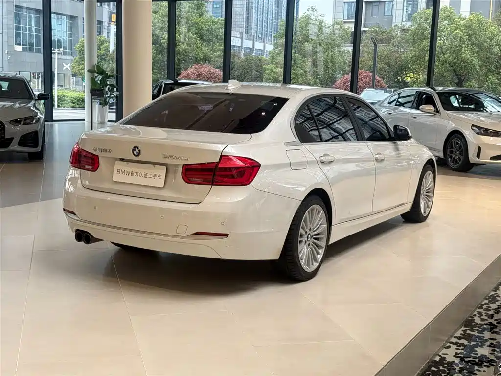 BMW 3 Series 2018 320Li Fashion Model купить на сайте DeffCars