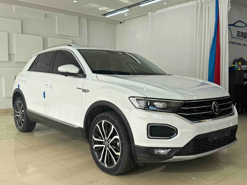 T-ROC 2021 model 280TSI DSG two-wheel drive Comfort Smart Connected Edition купить на сайте DeffCars