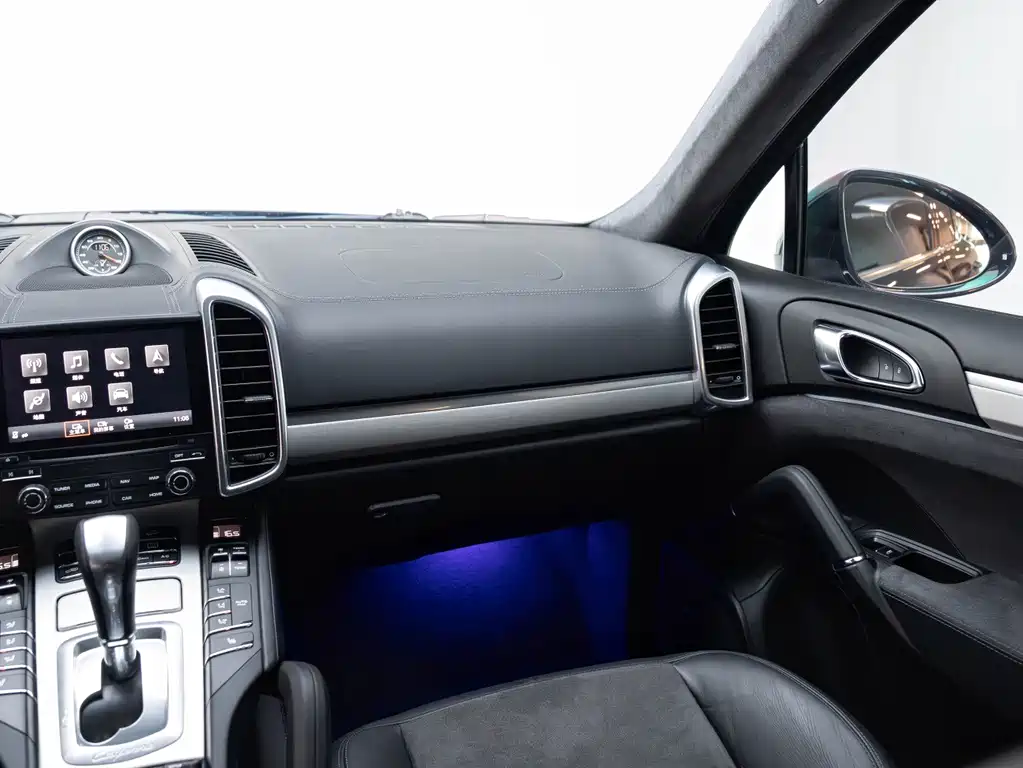 Cayenne 2016 Cayenne GTS 3.6T купить на сайте DeffCars