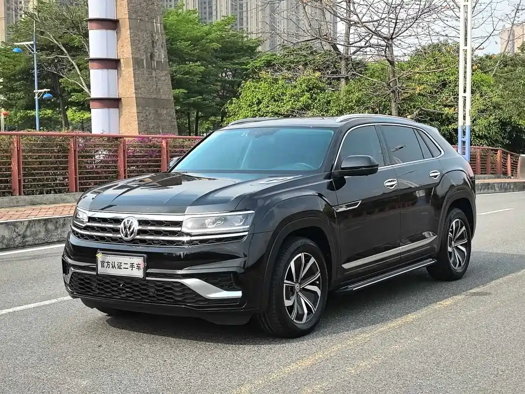 Touron 2020 Touron X 330TSI two-wheel drive luxury version купить на сайте DeffCars