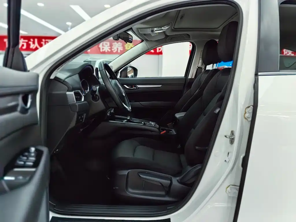 Mazda CX-5 2021 2.0L automatic two-wheel drive smart model купить на сайте DeffCars