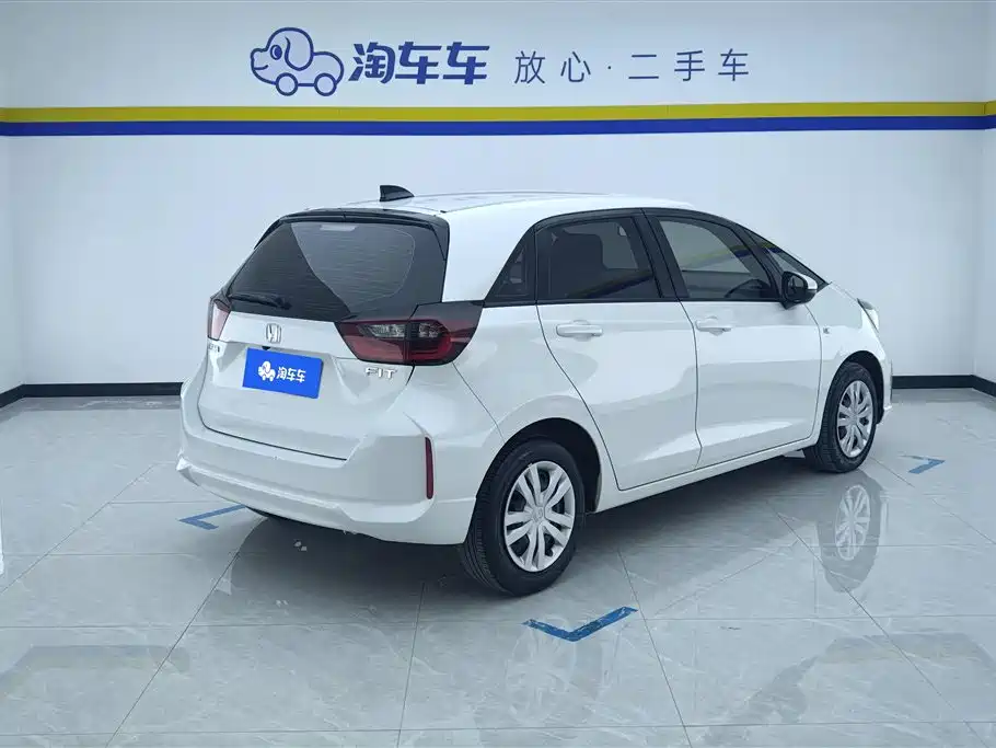 Fit 2023 1.5L CVT Trendy Edition купить на сайте DeffCars