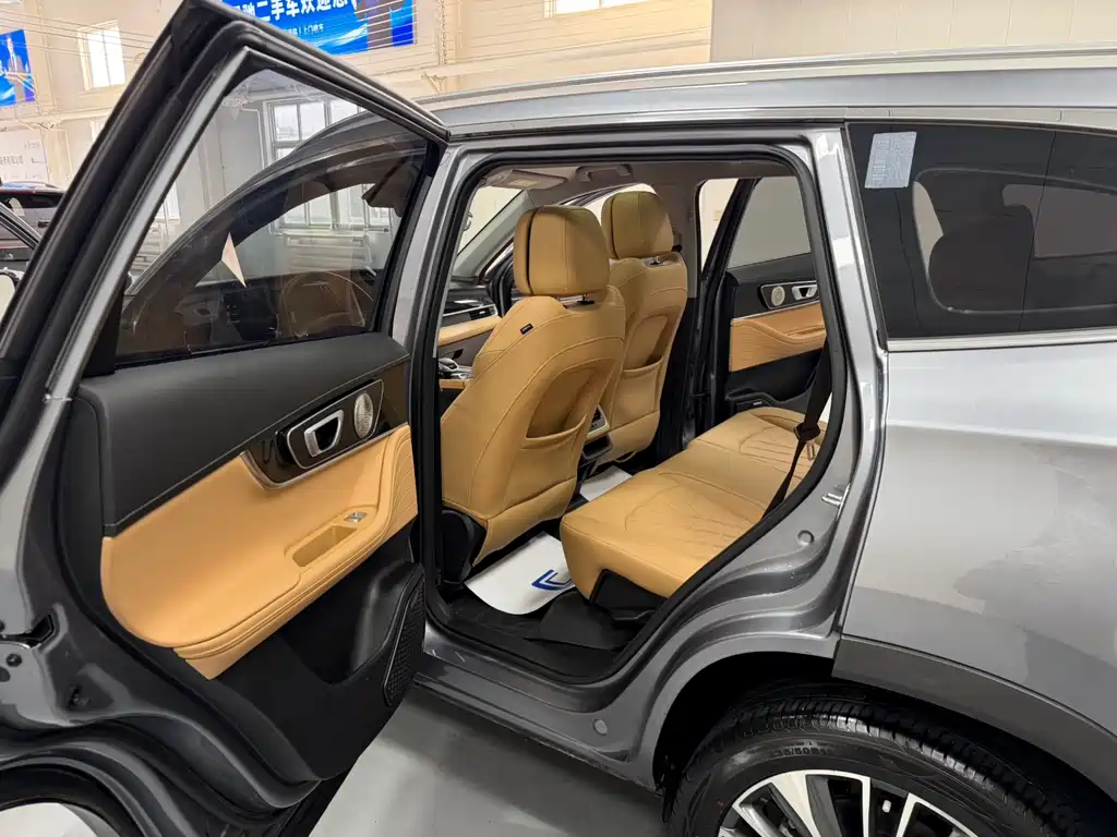 Tiggo 8 PRO 2024 Champion Edition 390T 2WD Peak Edition 5 seats купить на сайте DeffCars