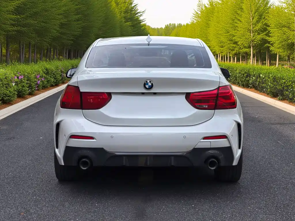 BMW 1 Series 2023 125i M Sports Night Edition купить на сайте DeffCars