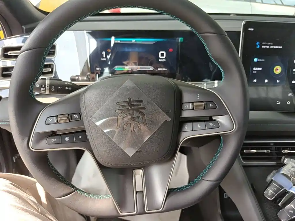 Qin L 2024 DM-i 120KM leading model купить на сайте DeffCars