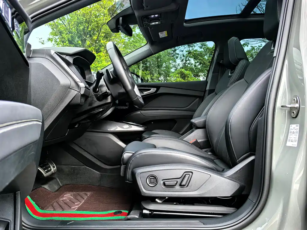 Audi Q4 e-tron 2024 40 e-tron Creative Edition купить на сайте DeffCars