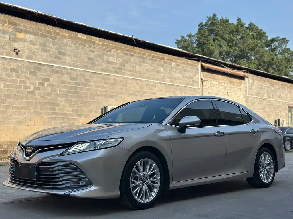 Camry 2019 2.5G Deluxe Edition National V купить на сайте DeffCars