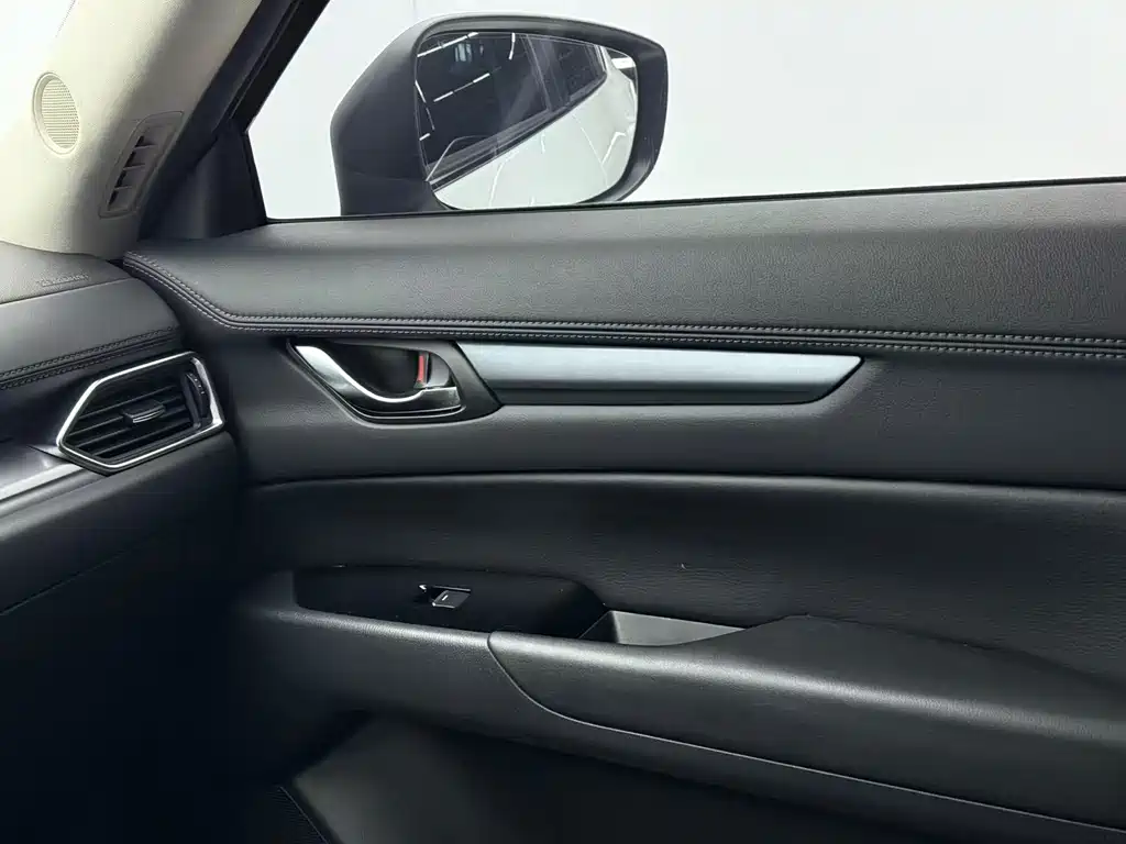 Mazda CX-5 2021 2.0L automatic two-wheel drive smart model купить на сайте DeffCars