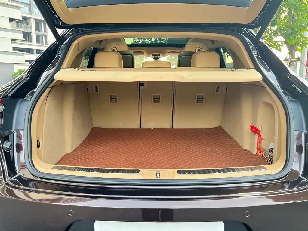 Macan 2014 Macan 2.0T купить на сайте DeffCars