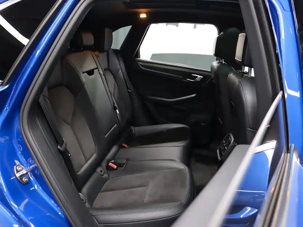 Macan 2017 Macan 2.0T купить на сайте DeffCars