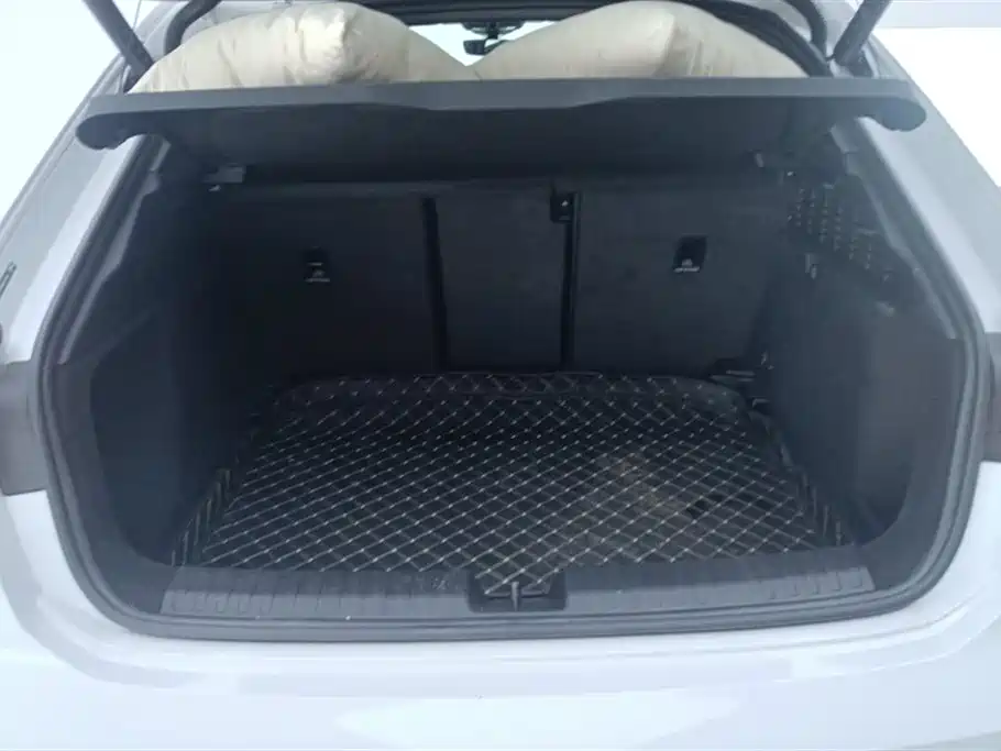 Audi A3 2023 facelift Sportback 35 TFSI stylish and sporty купить на сайте DeffCars