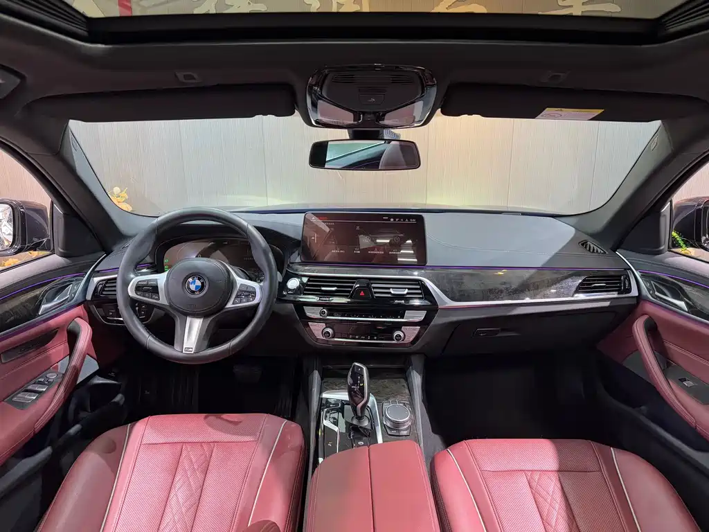 BMW 5 Series 2021 525Li M Sports Package купить на сайте DeffCars