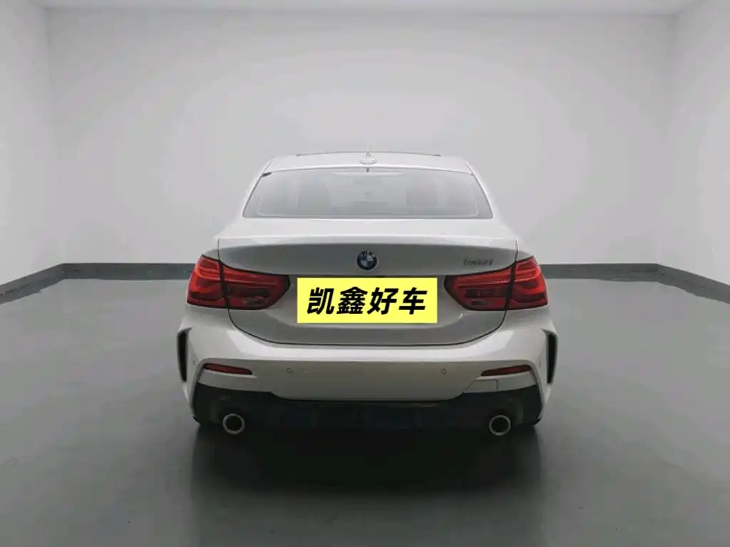 BMW 1 Series 2020 120i M Sports Package купить на сайте DeffCars
