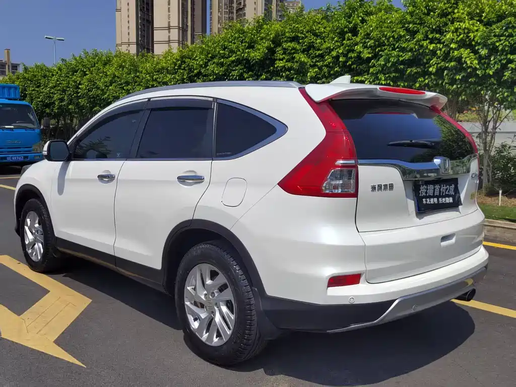 Honda CR-V 2015 2.4L two-wheel drive luxury version купить на сайте DeffCars