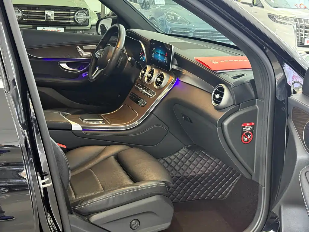 Mercedes-Benz GLC 2020 GLC 260 L 4MATIC luxury model купить на сайте DeffCars