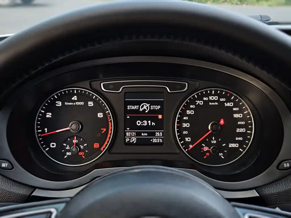 Audi Q3 2015 35 TFSI quattro technology купить на сайте DeffCars