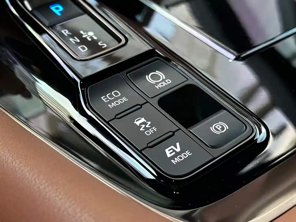 Alfa 2025 Shuangqing 2.5L Premium Gold Edition купить на сайте DeffCars
