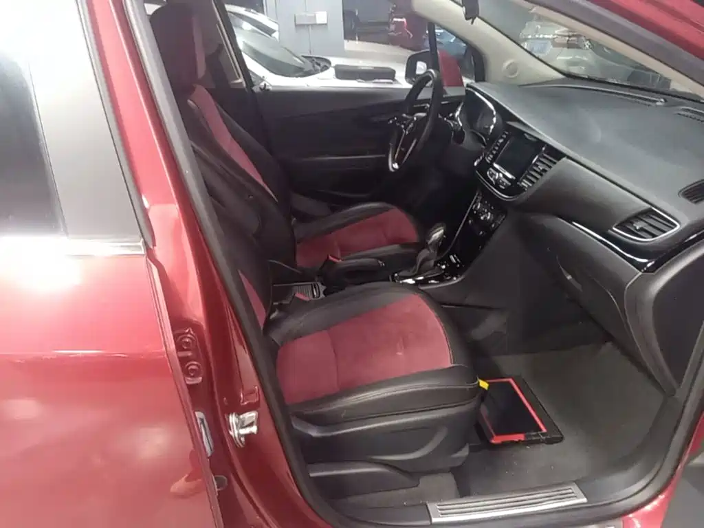 Encore 2016 18T automatic two-wheel drive urban elite купить на сайте DeffCars