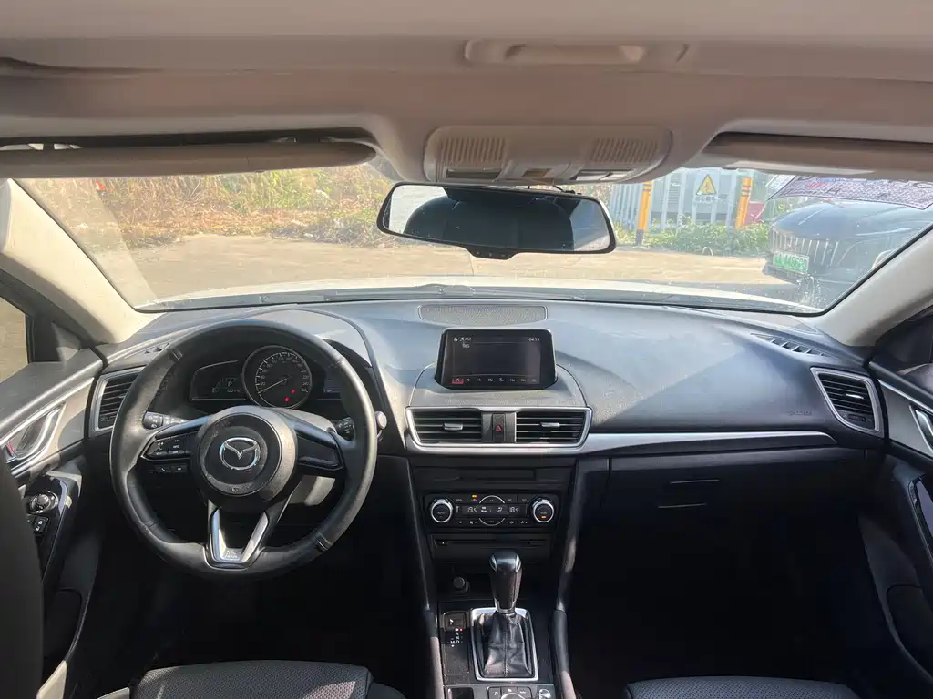 Mazda3 Angkesela 2017 sedan 1.5L automatic luxury model National V купить на сайте DeffCars