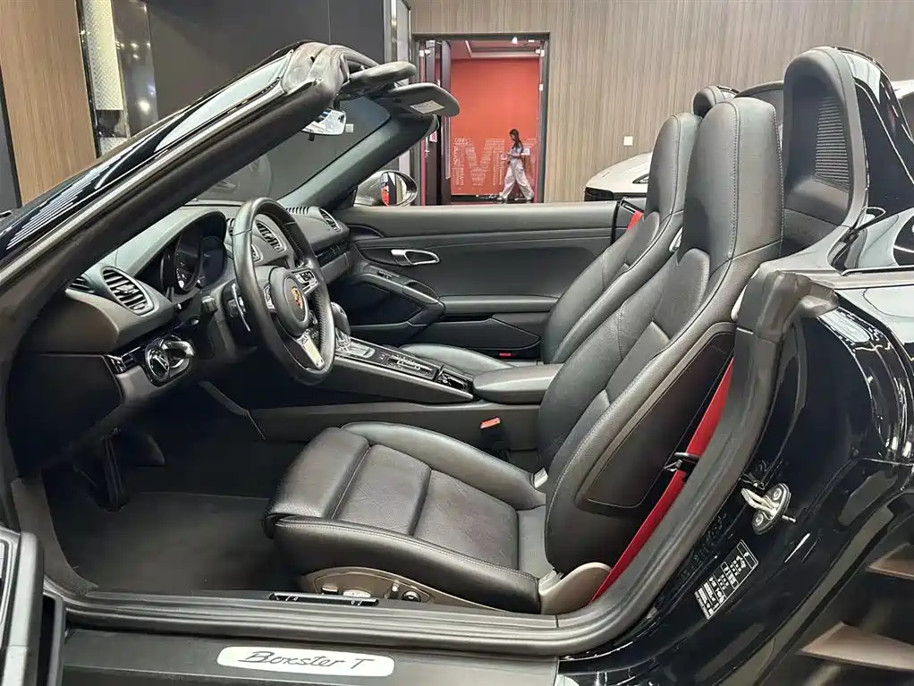 Porsche 718 2019 Boxster T 2.0T купить на сайте DeffCars
