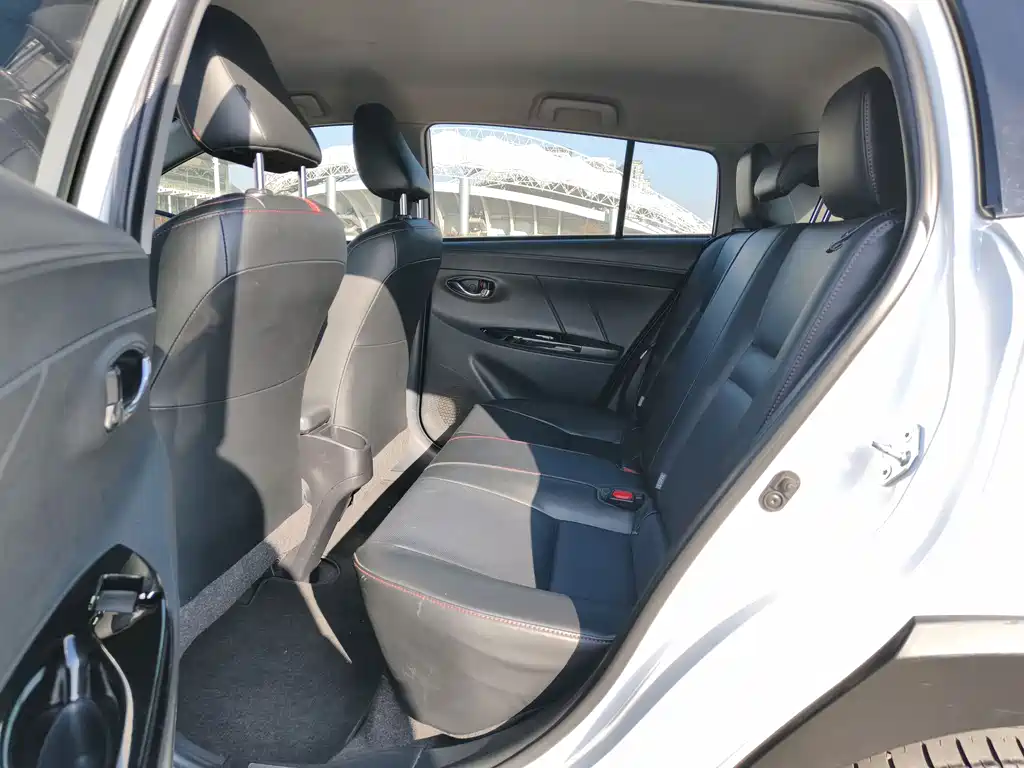 YARiS L Zhixuan 2022 Zhixuan X 1.5L CVT luxury PLUS version купить на сайте DeffCars