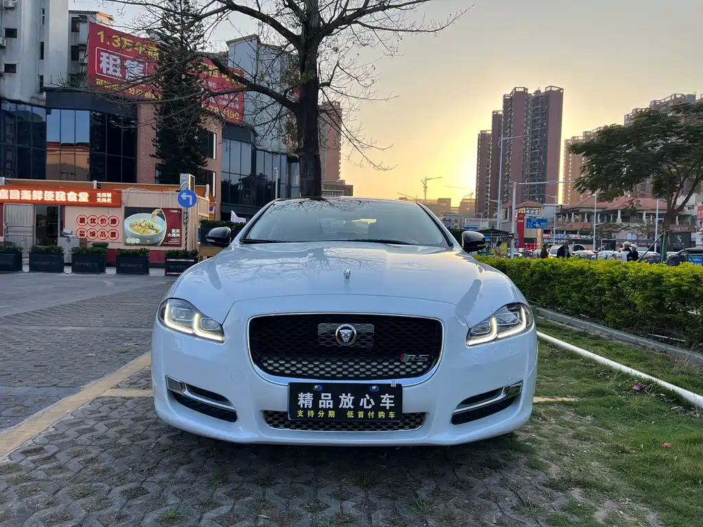 Jaguar XJ 2018 XJL 3.0 SC two-wheel drive elegant business version купить на сайте DeffCars