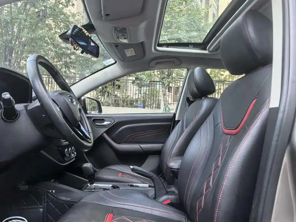 Southeast DX3 2018 1.5T CVT premium model купить на сайте DeffCars