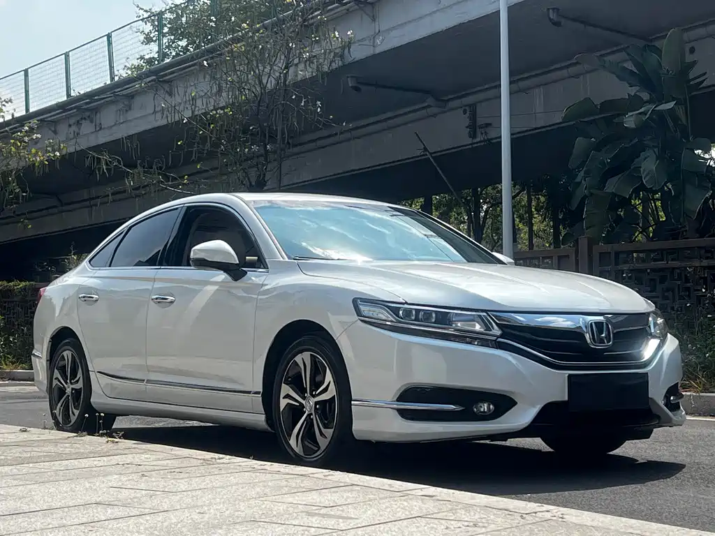 Sibo Rui 2015 2.4L Deluxe Edition купить на сайте DeffCars