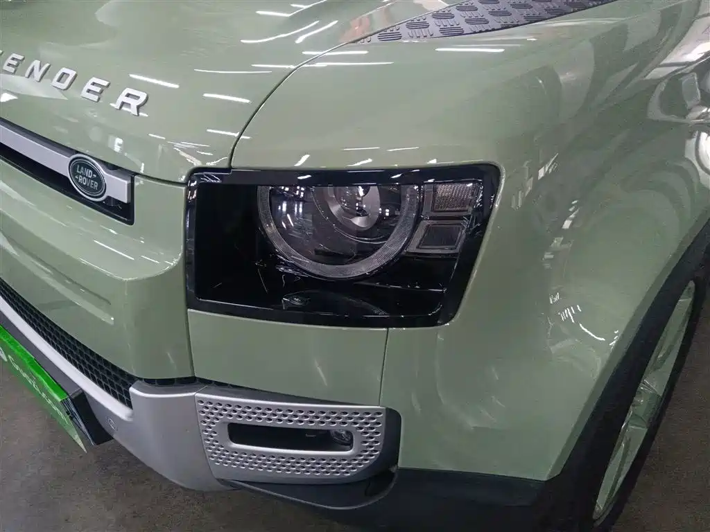 Land Rover Defender 2023 110 3.0T P400 75th Anniversary Legend Edition купить на сайте DeffCars
