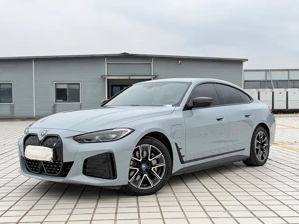 BMW i4 2023 eDrive40 купить на сайте DeffCars