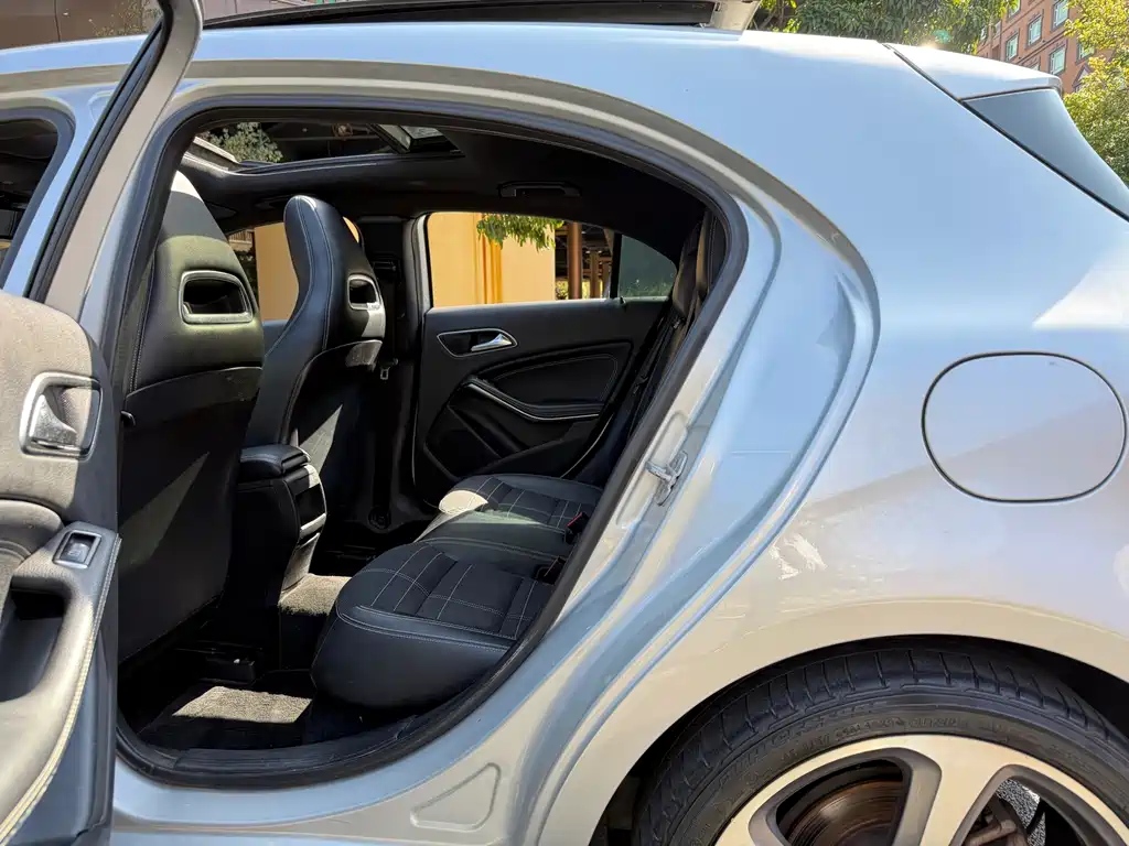 Mercedes-Benz A-Class Imported 2013 A 260 Sports Model купить на сайте DeffCars