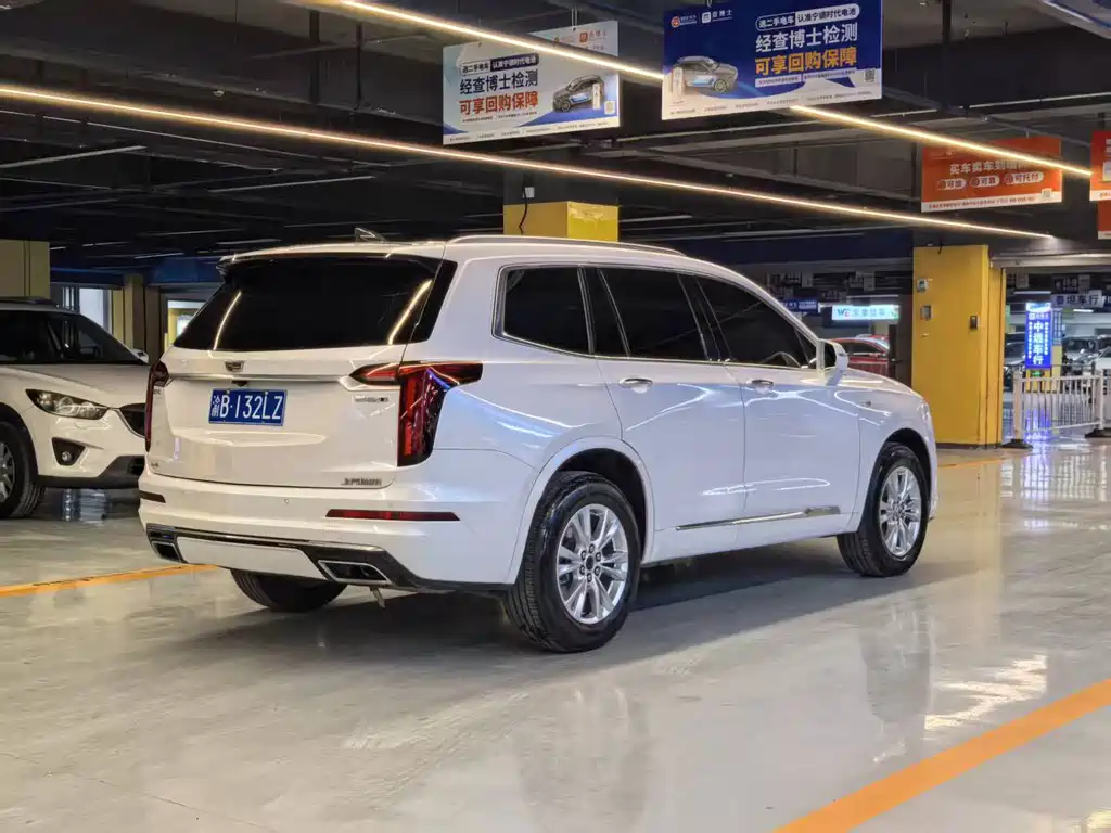 Cadillac XT6 2021 28T six-seat four-wheel drive stylish model купить на сайте DeffCars