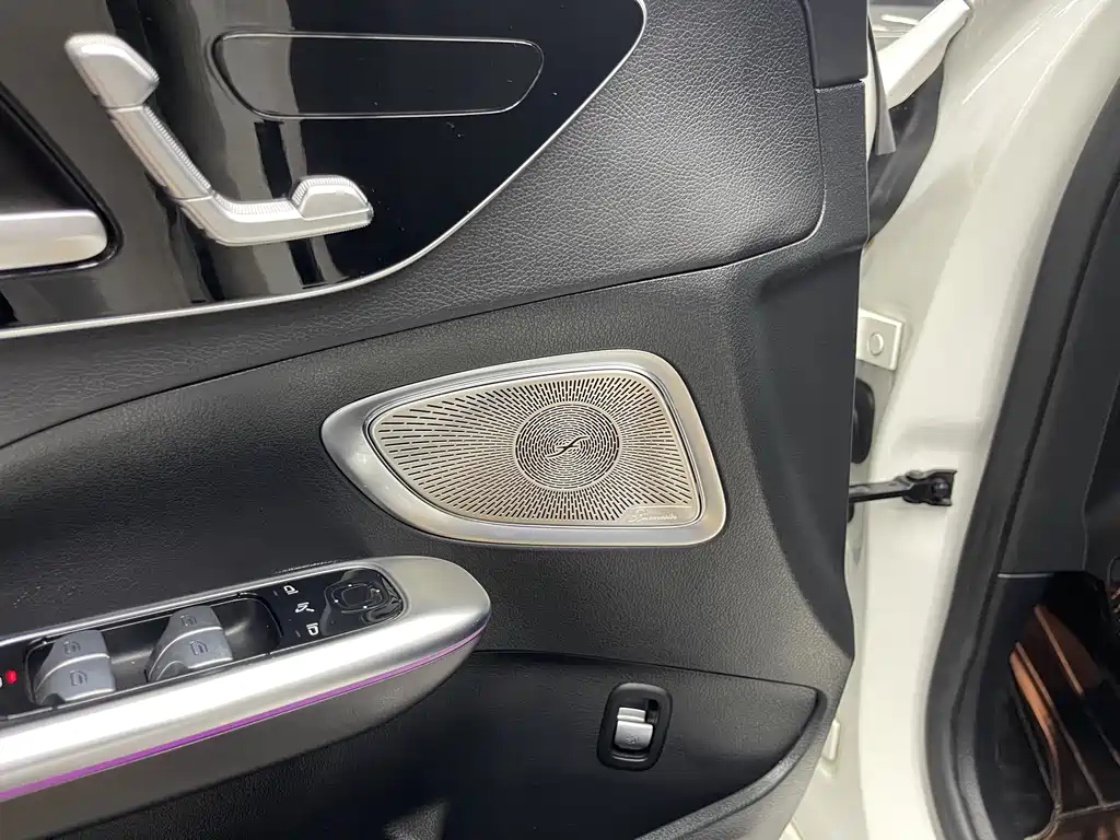 Mercedes-Benz C-Class 2022 facelift C 260 L sports version купить на сайте DeffCars