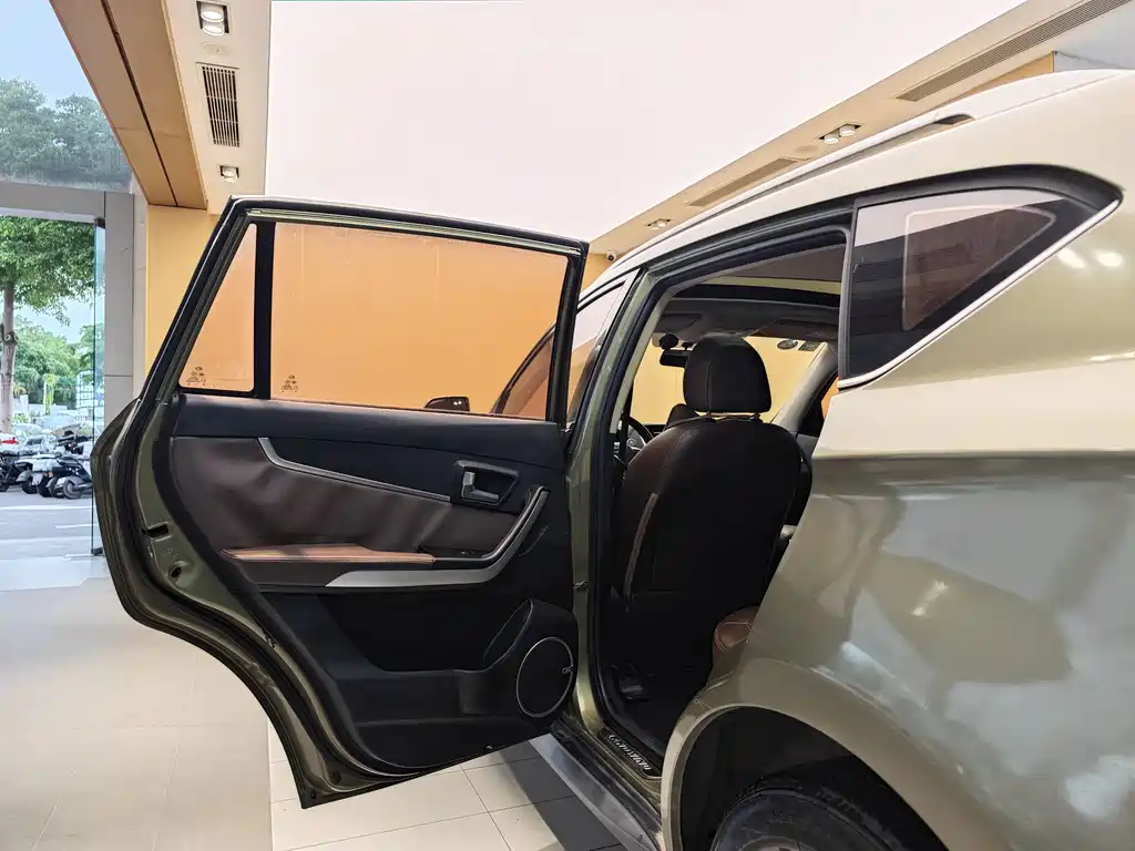 Landwind X5 2016 Plus 1.5T Manual Edition купить на сайте DeffCars