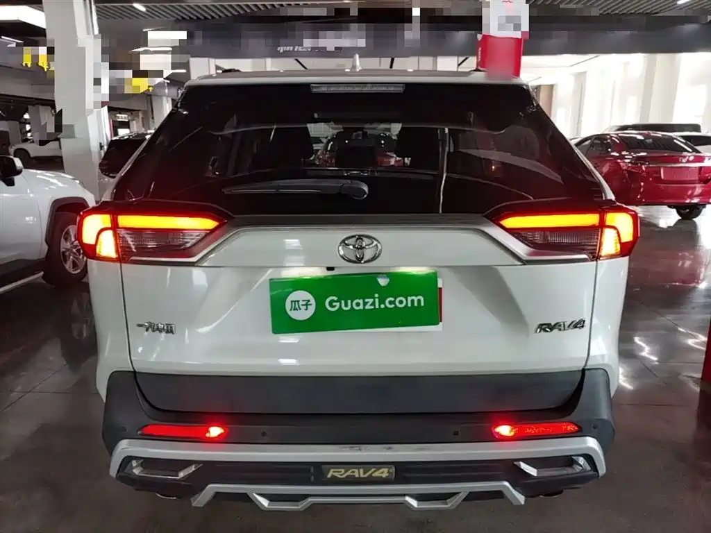 RAV4 Rongfang 2020 2.0L CVT two-wheel drive premium version купить на сайте DeffCars