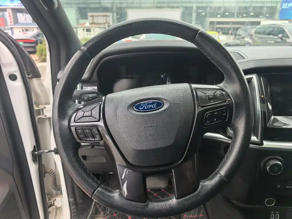 Everest 2019 2.0T gasoline automatic four-wheel drive flagship version 7 seats купить на сайте DeffCars