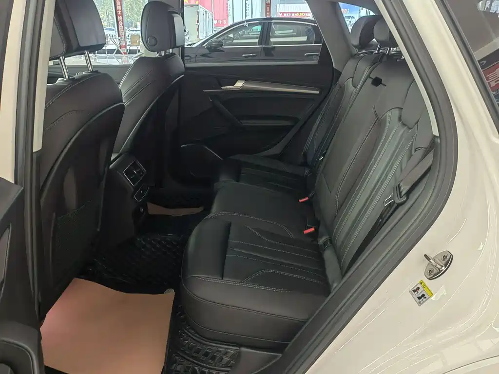 Audi Q5L 2022 facelift 40T luxury and dynamic model купить на сайте DeffCars