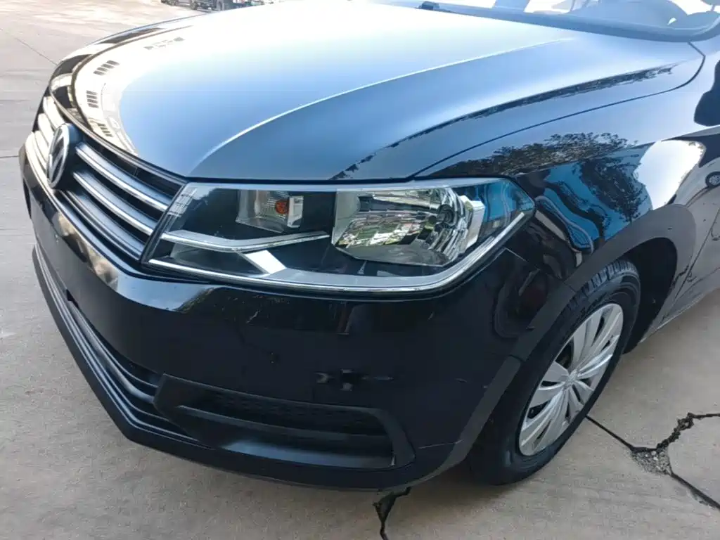 Santana 2019 1.5L Manual Fashion Edition National VI купить на сайте DeffCars