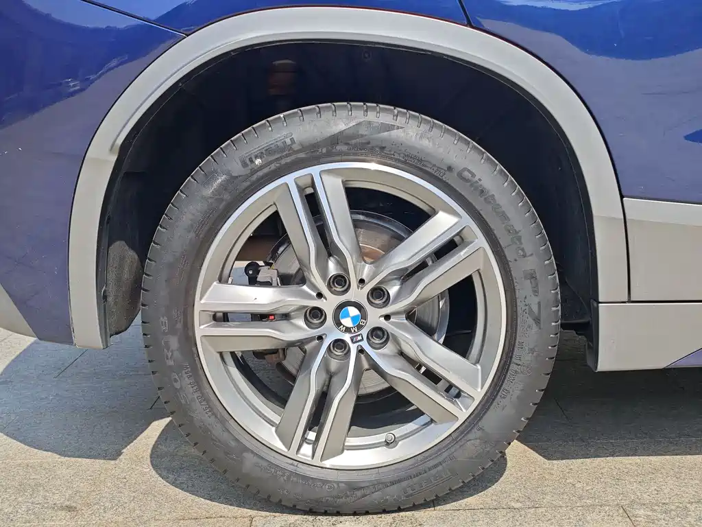 BMW X2 2020 sDrive25i Leading M Off-Road Package купить на сайте DeffCars