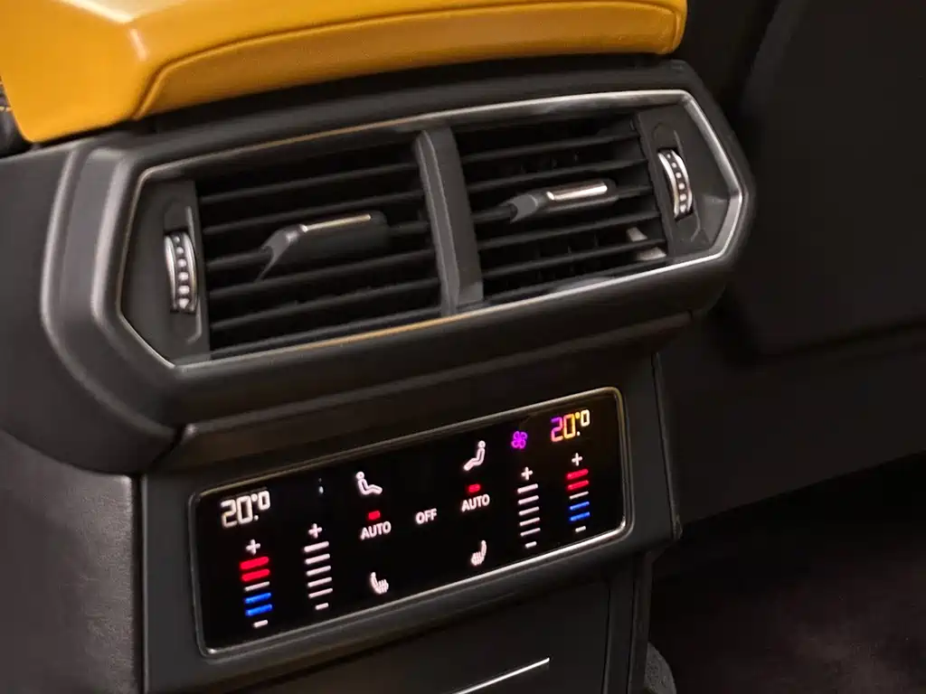Urus 2018 4.0T V8 купить на сайте DeffCars