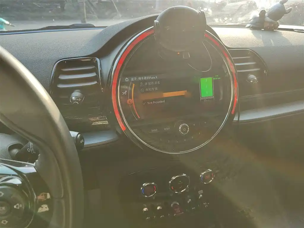 MINI CLUBMAN 2021 1.5T COOPER Connoisseur купить на сайте DeffCars