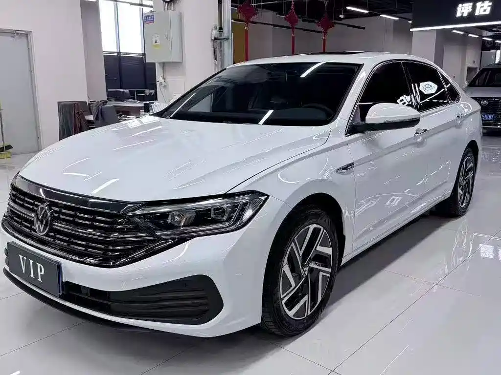 Sagitar 2025 300TSI DSG Ultra Edition купить на сайте DeffCars