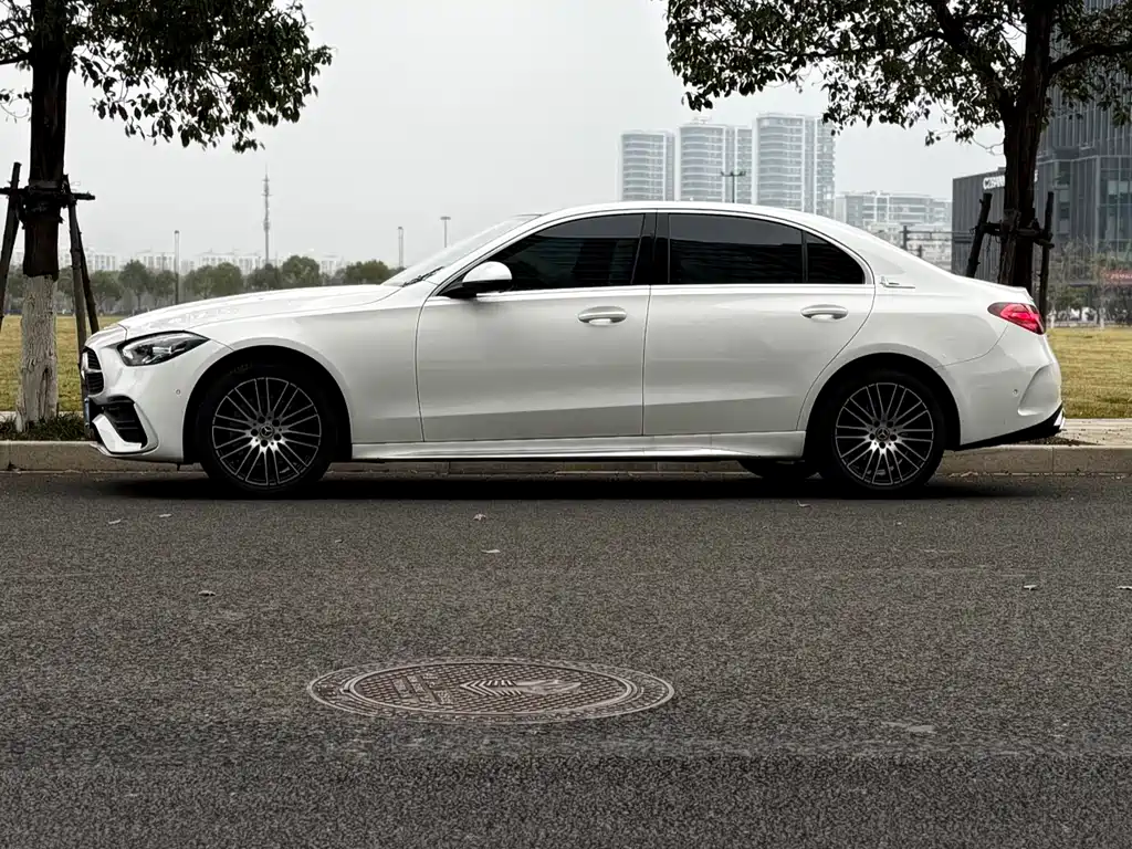 Mercedes-Benz C-Class 2025 C 260 L Sports Edition купить на сайте DeffCars