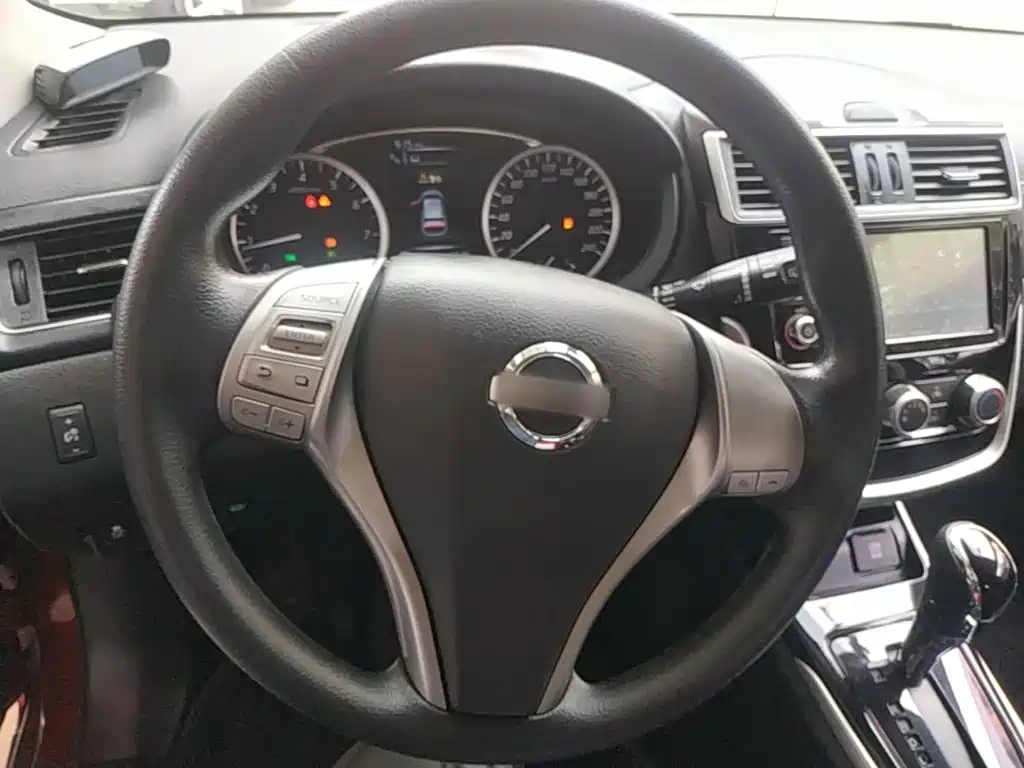 Tiida 2016 1.6L CVT Smart Travel Edition купить на сайте DeffCars