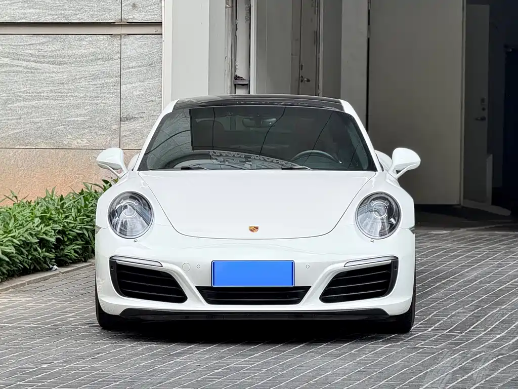 Porsche 911 2016 Carrera 3.0T купить на сайте DeffCars