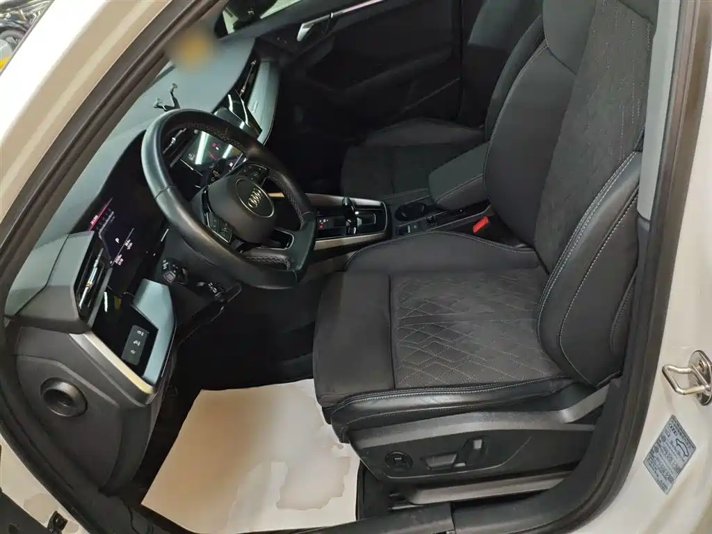 Audi A3 2022 A3L Limousine 35 TFSI luxury sports model купить на сайте DeffCars