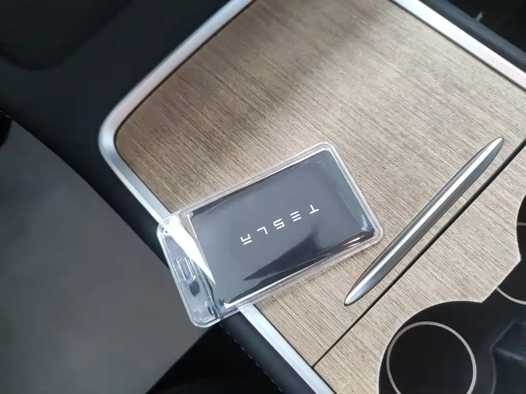 Model 3 2022 rear-wheel drive version купить на сайте DeffCars