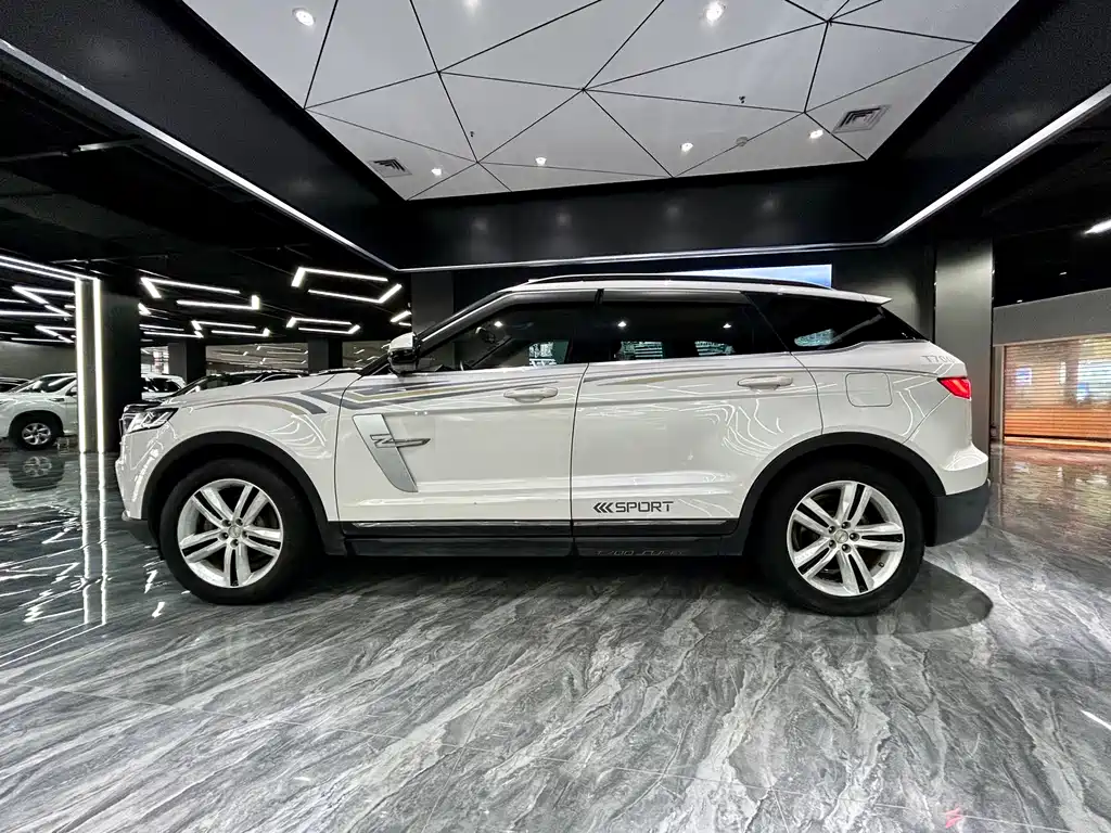 Zotye T700 2017 1.8T Manual Exclusive Type купить на сайте DeffCars