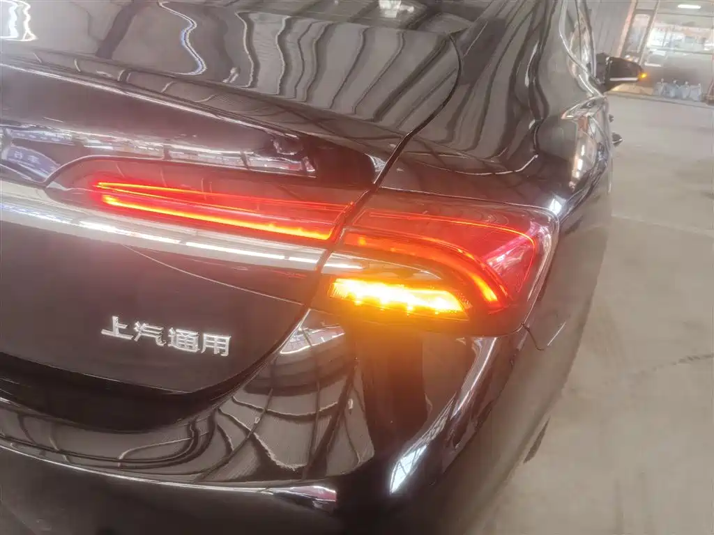 LaCrosse 2022 652T luxury model купить на сайте DeffCars